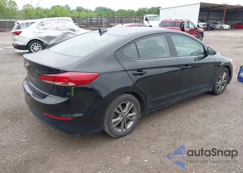 2018 Hyundai Elantra Sel z USA, uszkodzony, nr VIN 5NPD84LFXJH395780